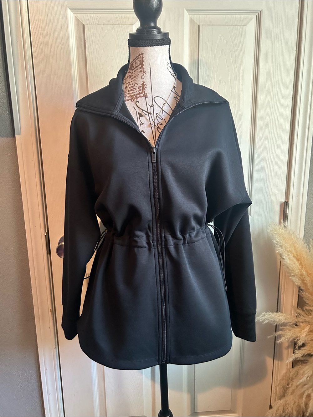 Women’s Black Zip-Front Drawstring sweater